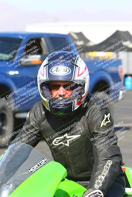 media/Apr-10-2022-SoCal Trackdays (Sun) [[f104b12566]]/Around the Pits/